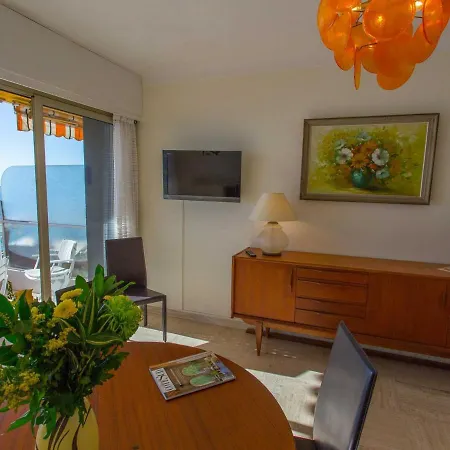 Superbe 2p Climatise Avec Terrasses, Garage Et Piscine, Face A La Mer. - Fr-1-196-222