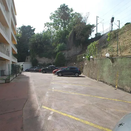 Superbe 2p Climatise Avec Terrasses, Garage Et Piscine, Face A La Mer. - Fr-1-196-222 *